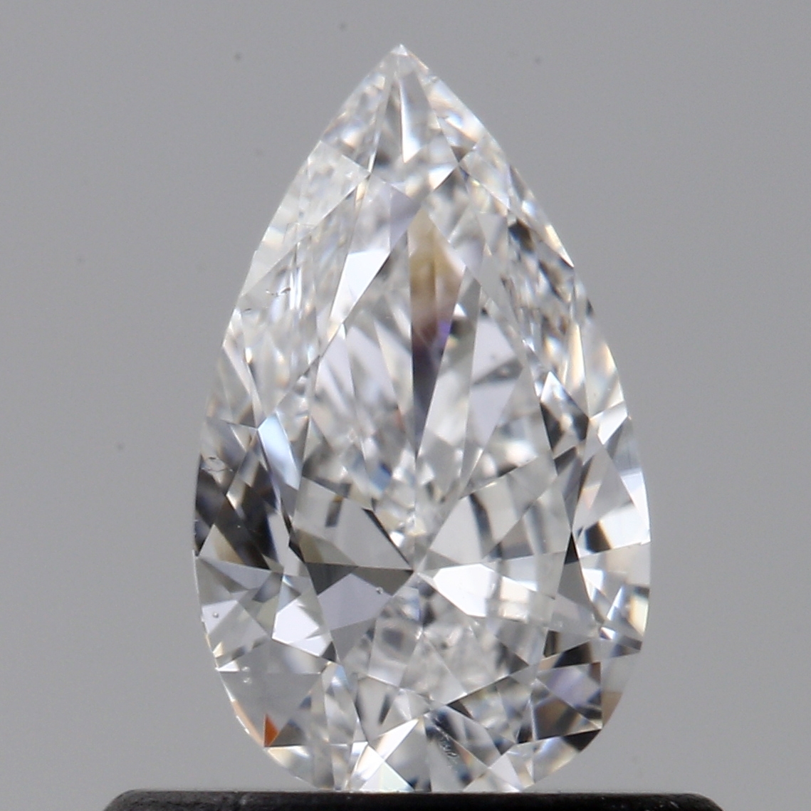 бриллиант груша 0.5
